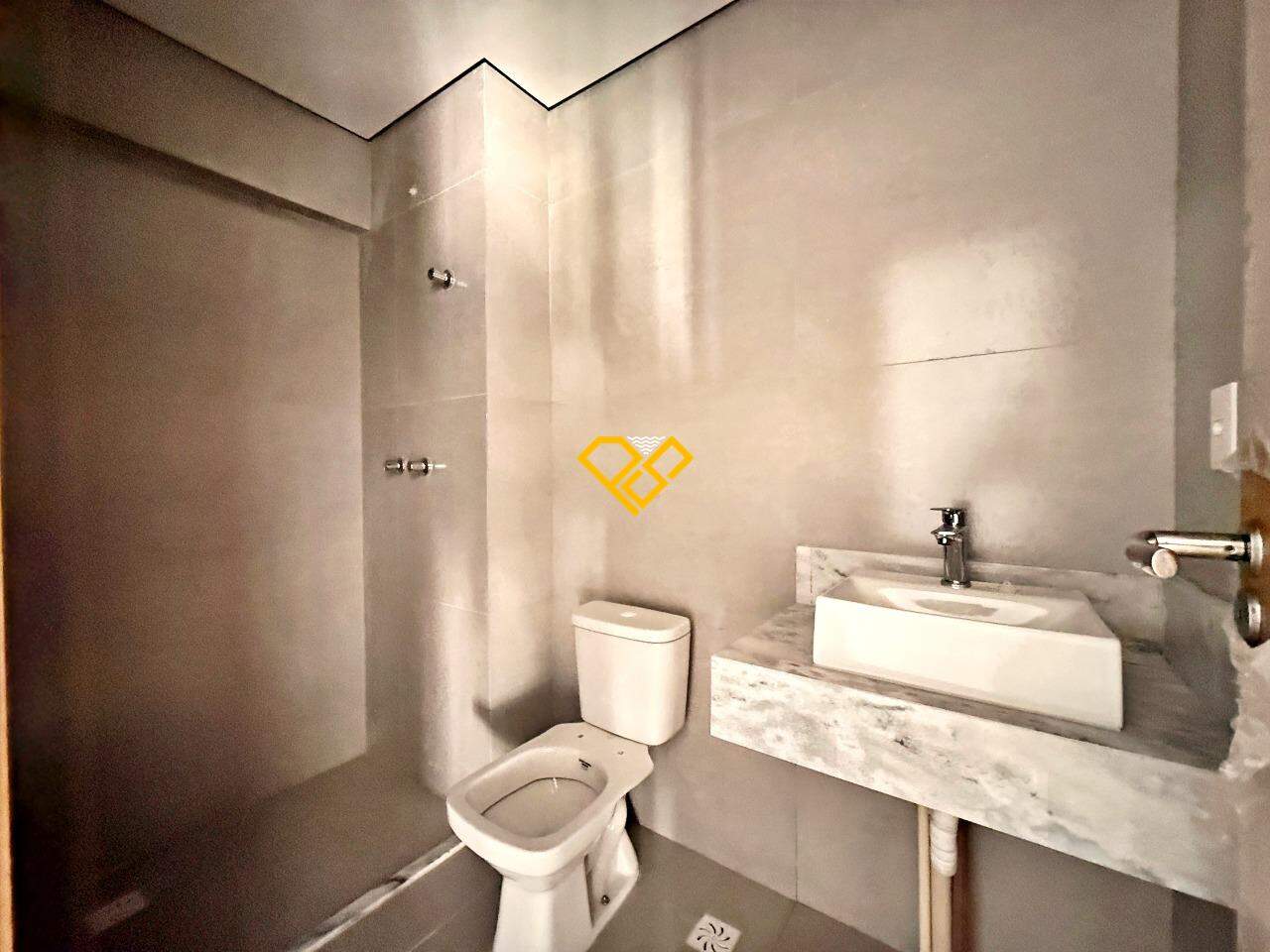 Apartamento à venda no José Menino: Wc social