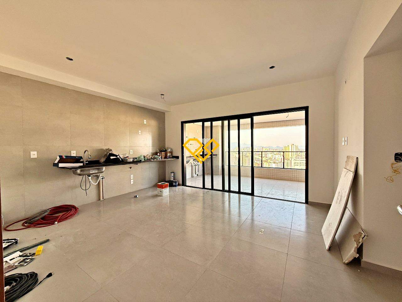 Apartamento à venda no José Menino: Sala e cozinha integrada