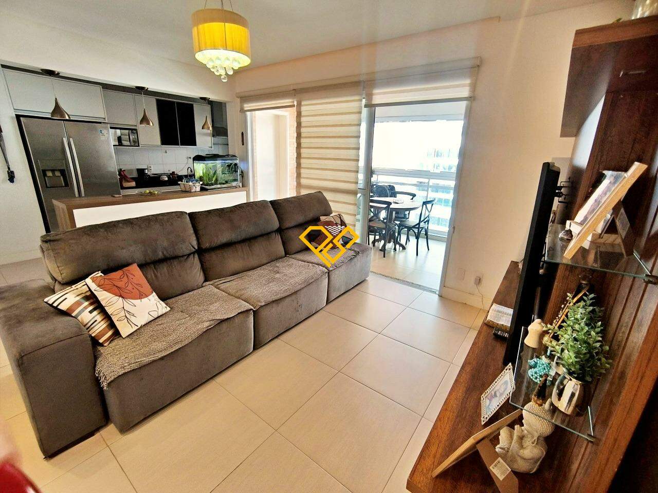 Apartamento à venda no Ponta da Praia: Sala