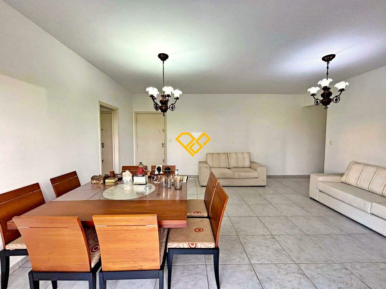 Apartamento à venda no Ponta da Praia: Sala