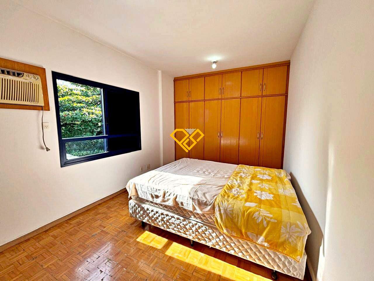 Apartamento à venda no Ponta da Praia: Suíte 1