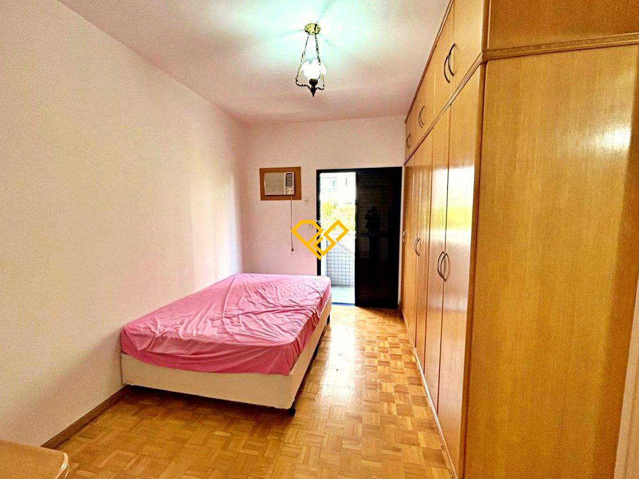 Apartamento à venda no Ponta da Praia: Suíte 3