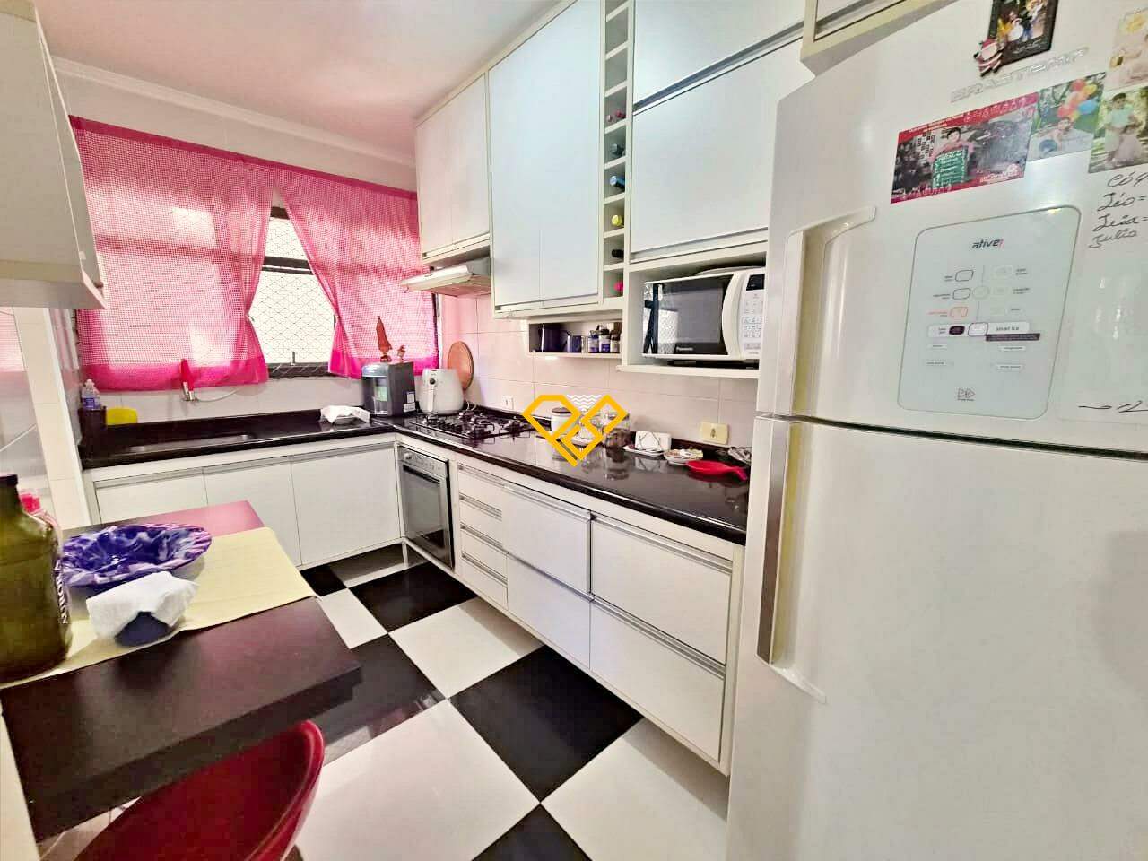 Apartamento à venda no Aparecida: Cozinha