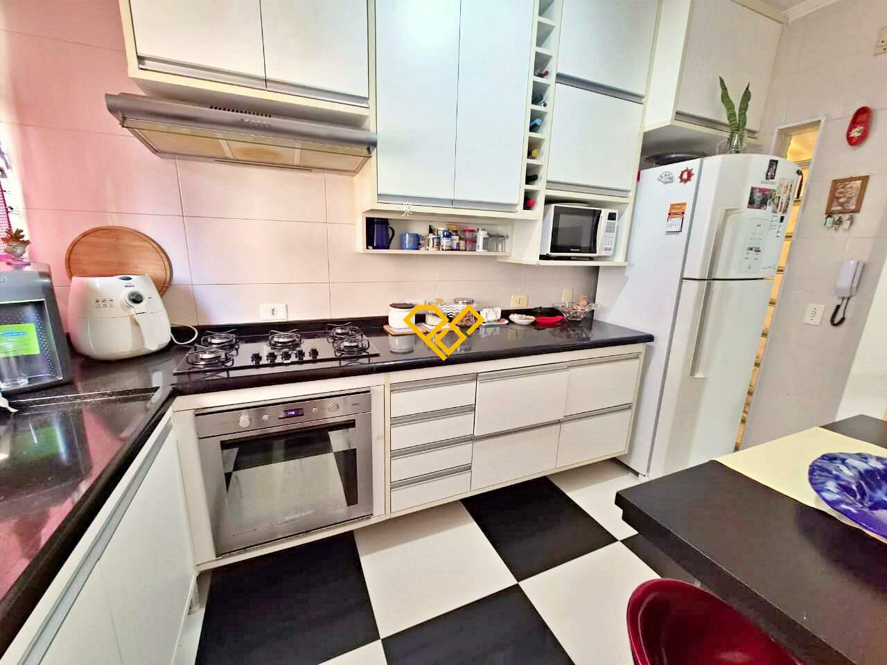 Apartamento à venda no Aparecida: Cozinha