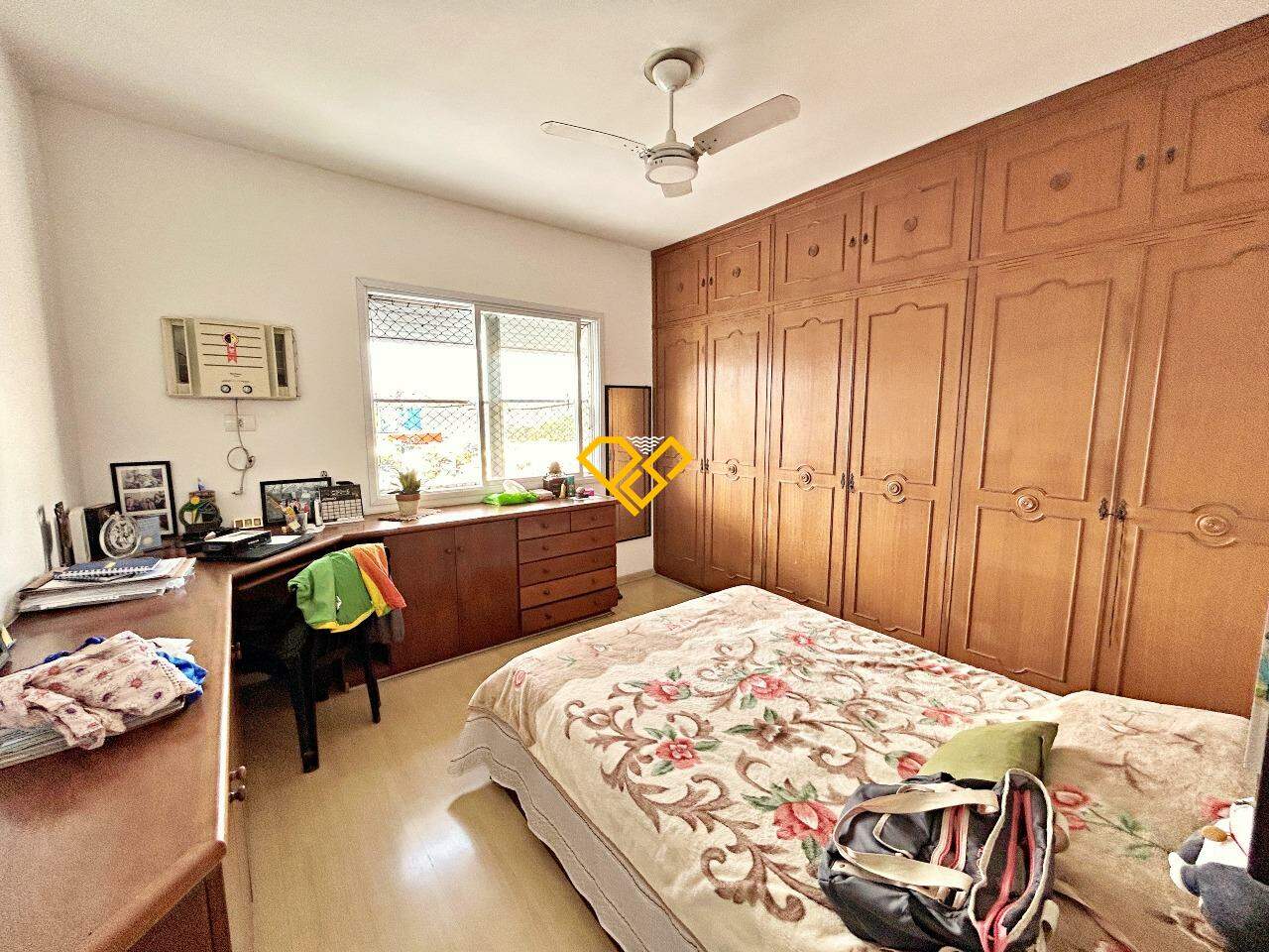 Apartamento à venda no Ponta da Praia: Dormitório 1