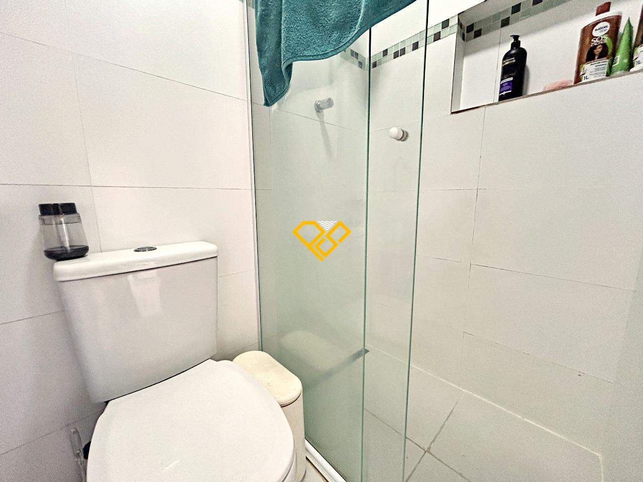 Apartamento à venda no Ponta da Praia: Wc de serviço