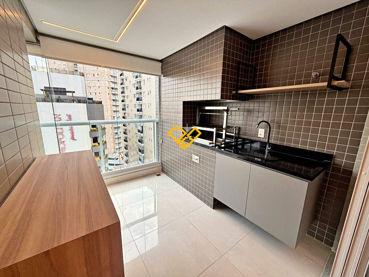 Apartamento para aluguel no Gonzaga: Varanda