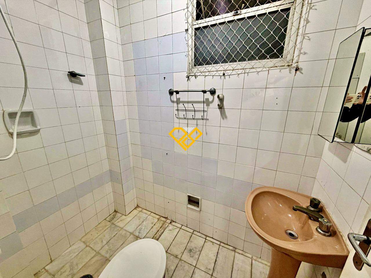 Apartamento à venda no Boqueirão: Wc de serviço