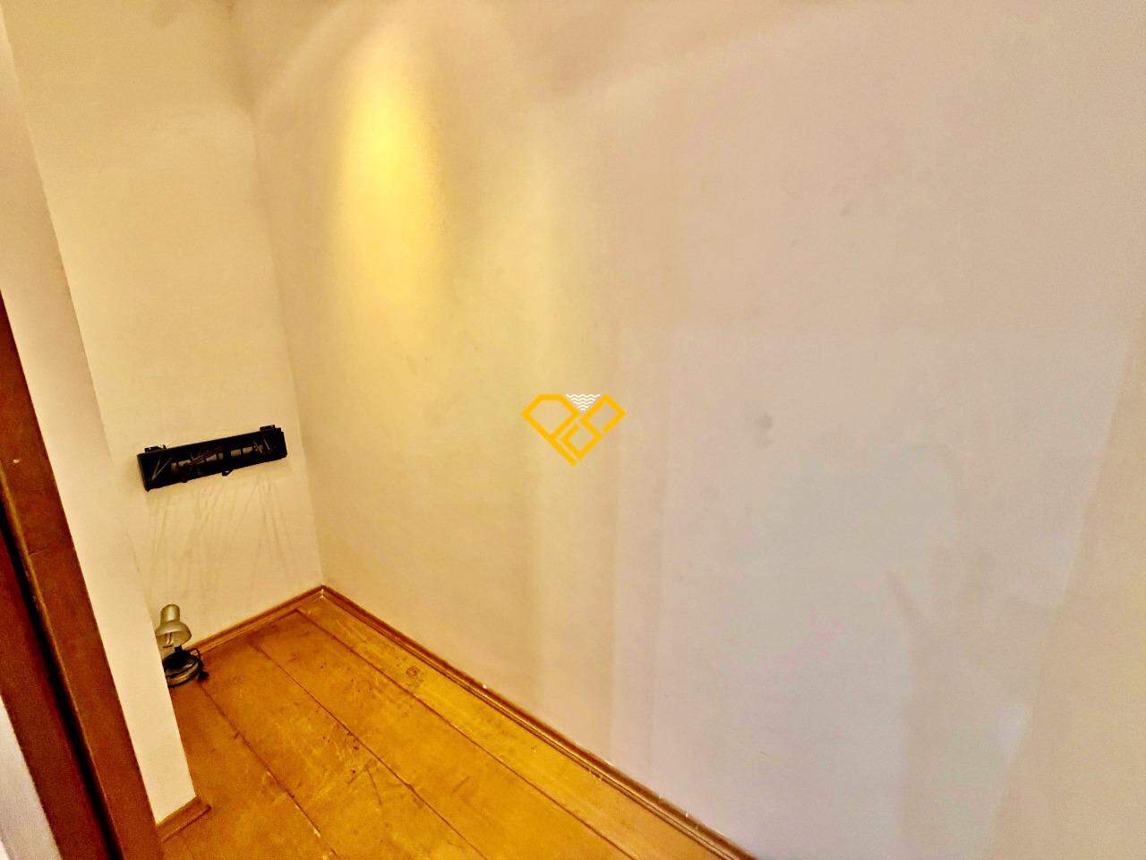 Apartamento à venda no Boqueirão: Dormitório 1 - suíte - closet