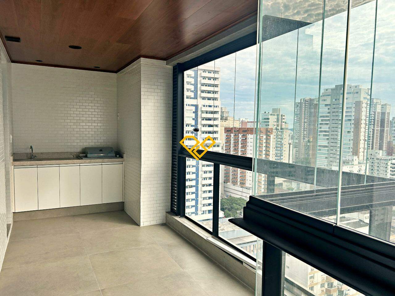 Apartamento para aluguel no Boqueirão: Varanda
