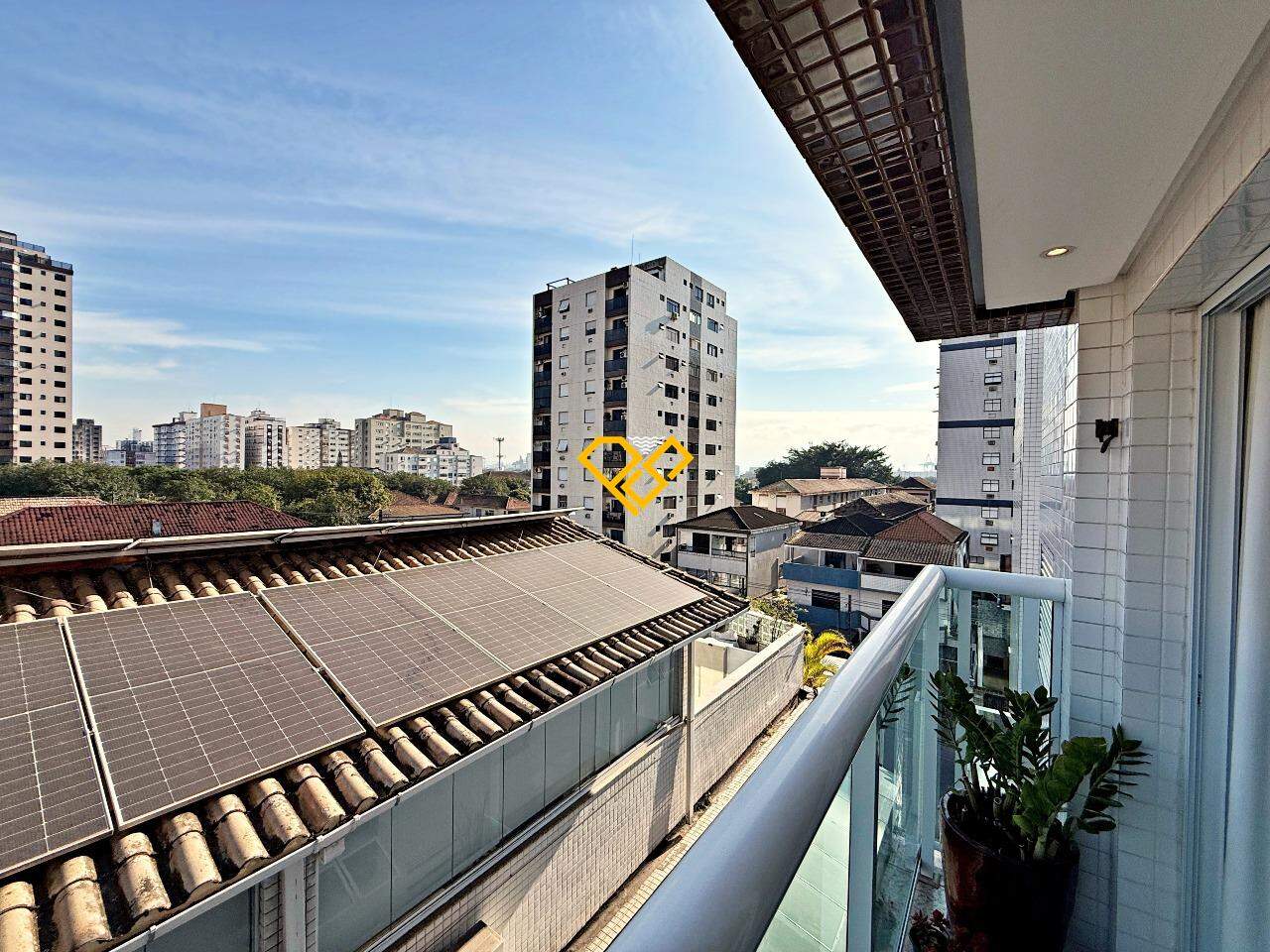 Apartamento à venda no Embaré: Varanda