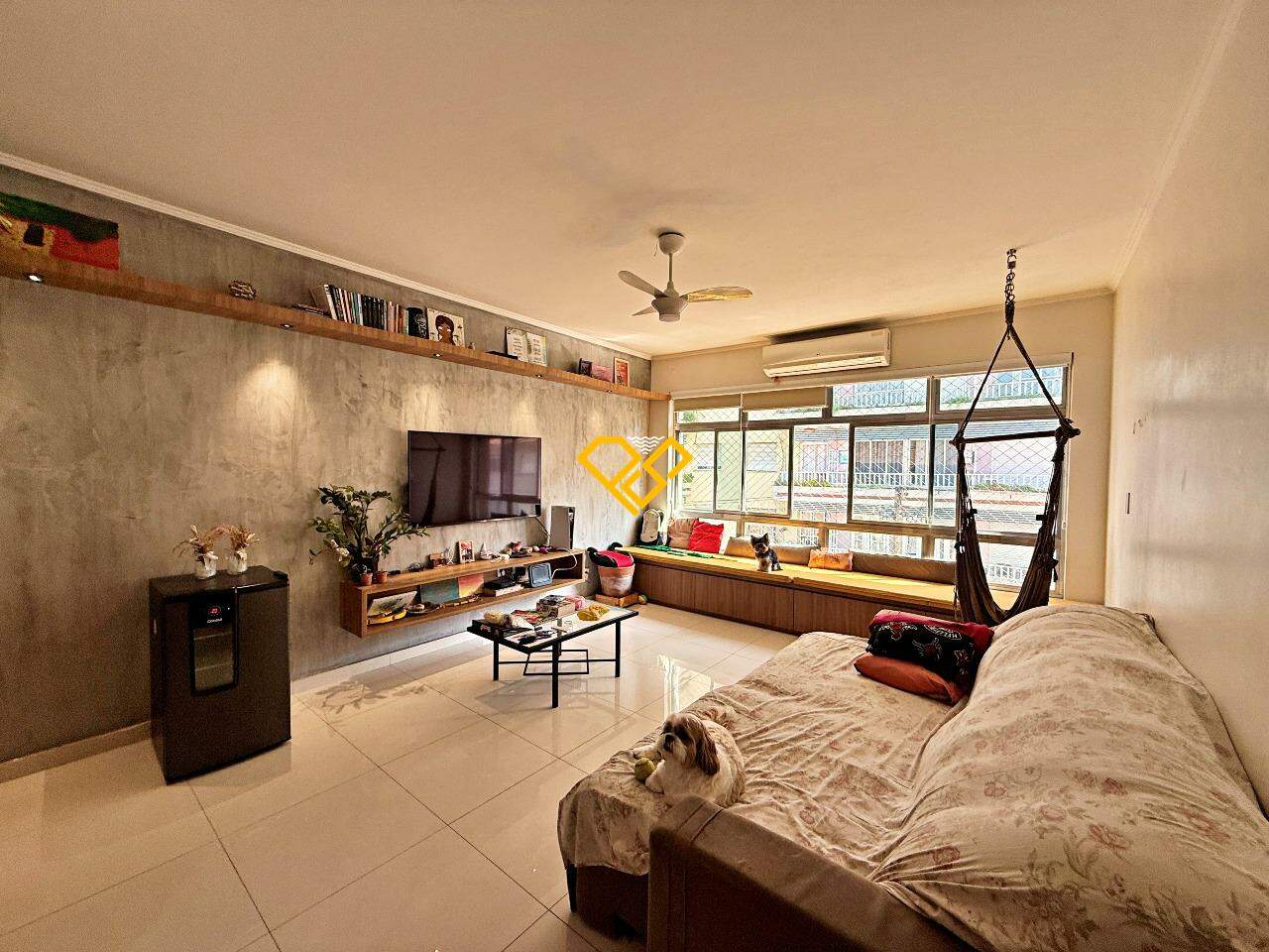 Apartamento à venda no Ponta da Praia: Sala