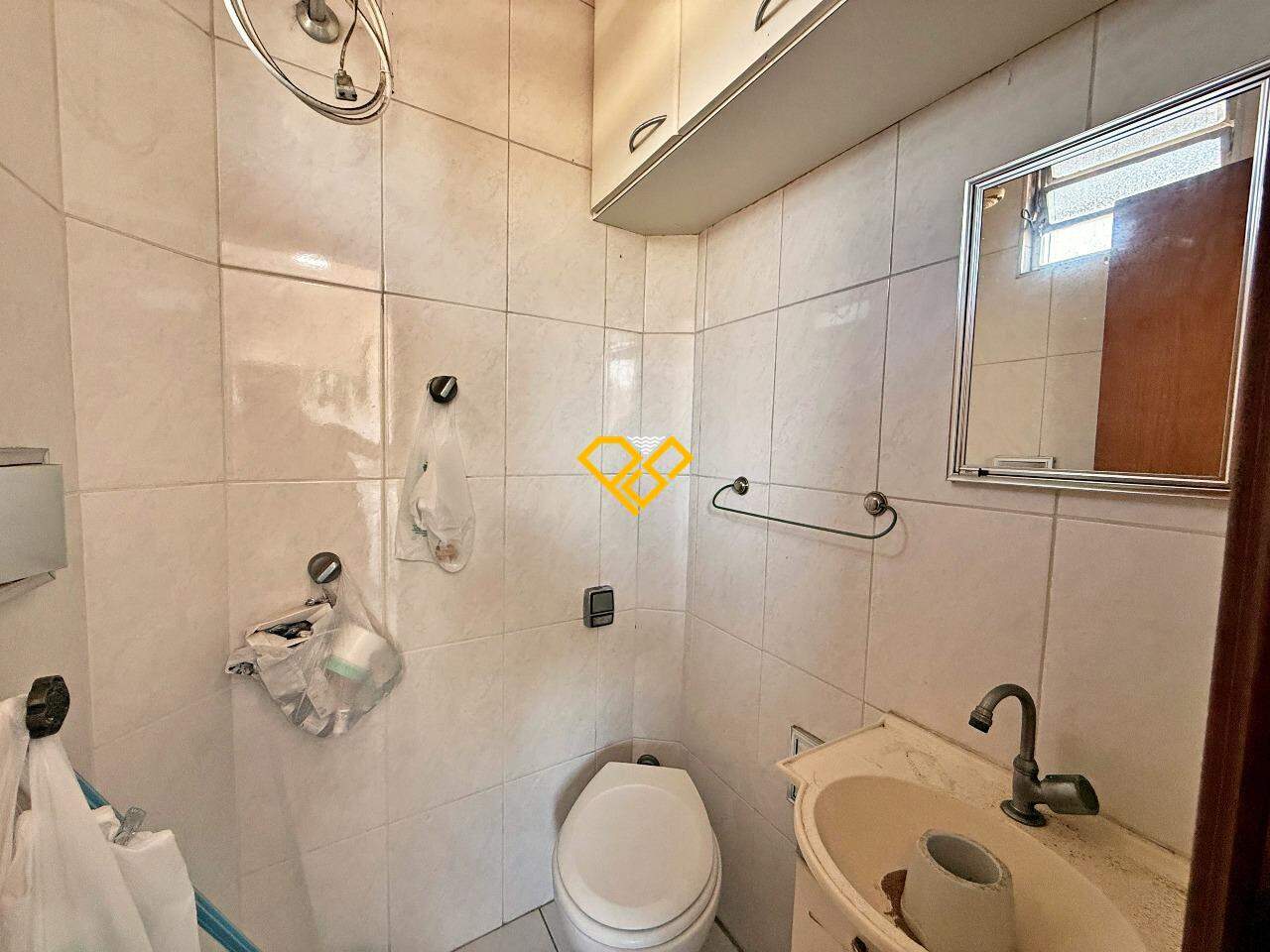 Apartamento à venda no Ponta da Praia: Wc de serviço