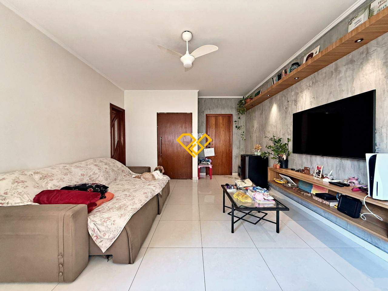Apartamento à venda no Ponta da Praia: Sala