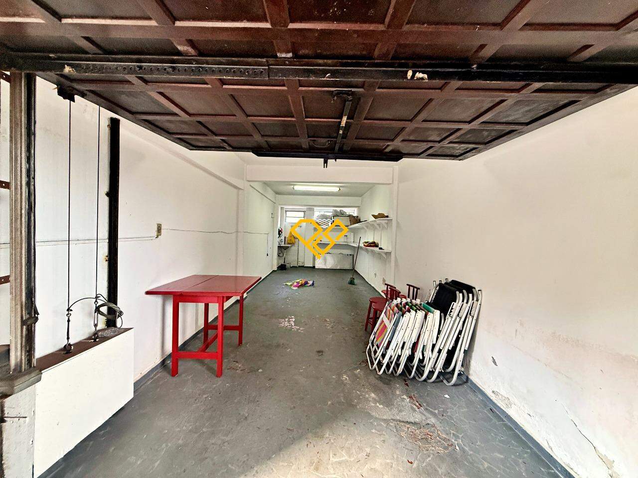 Apartamento à venda no Ponta da Praia: Garagem