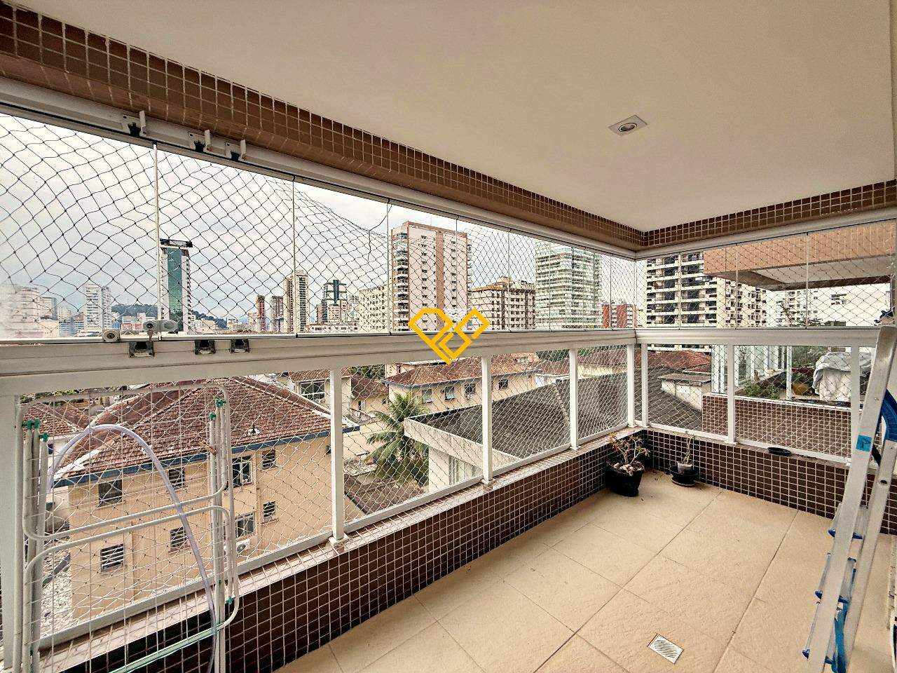 Apartamento à venda no Gonzaga: Varanda