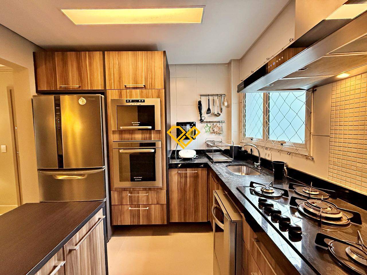 Apartamento à venda no Gonzaga: Cozinha
