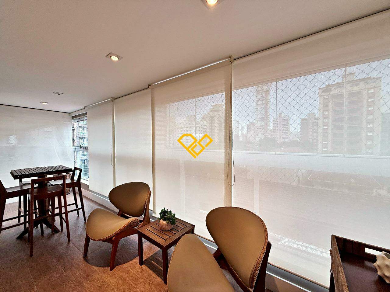 Apartamento à venda no Gonzaga: Varanda