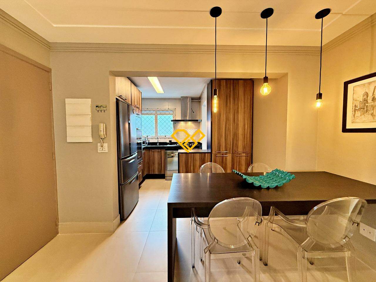Apartamento à venda no Gonzaga: Cozinha