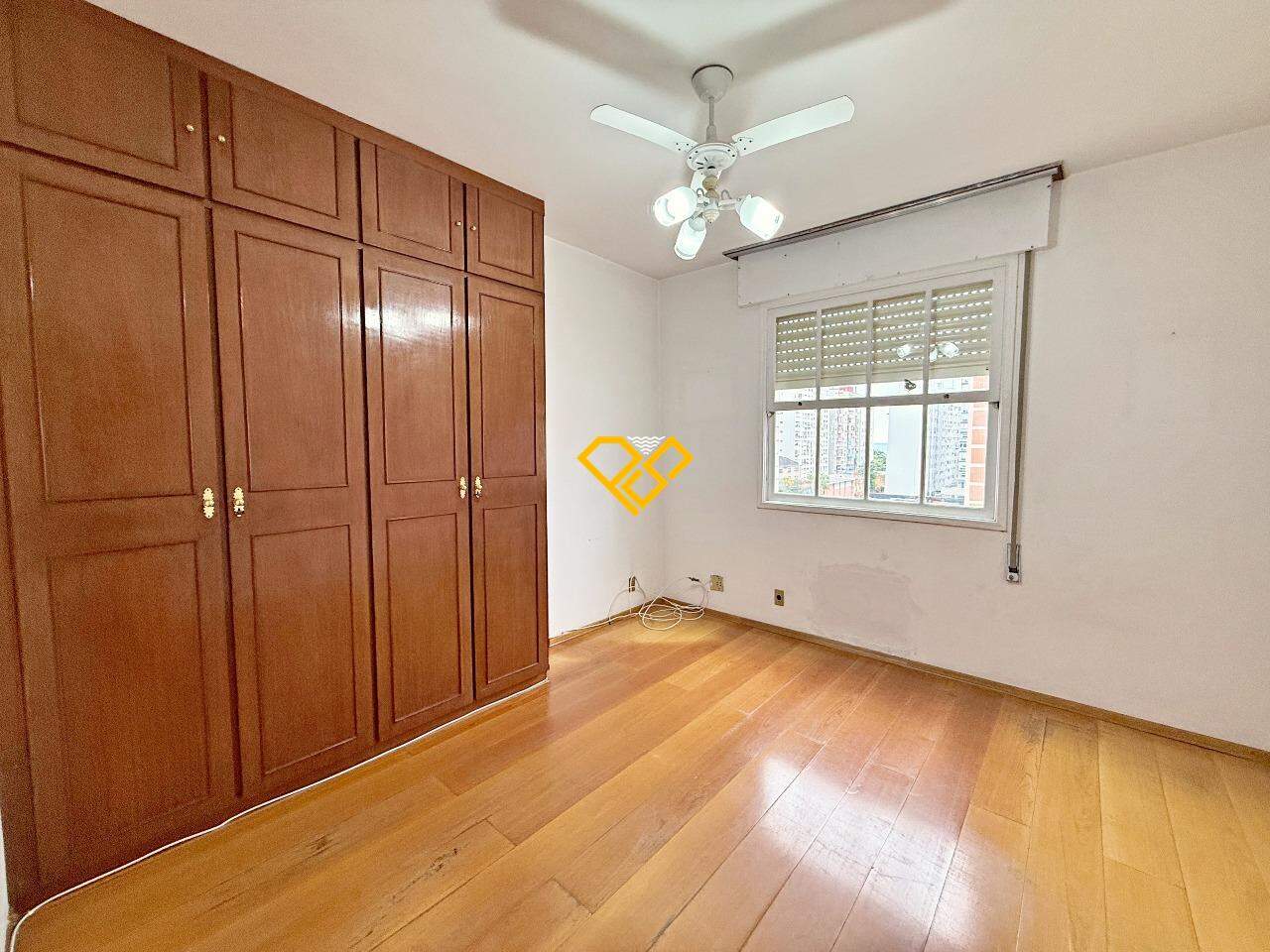 Apartamento à venda no Embaré: Dormitório 1