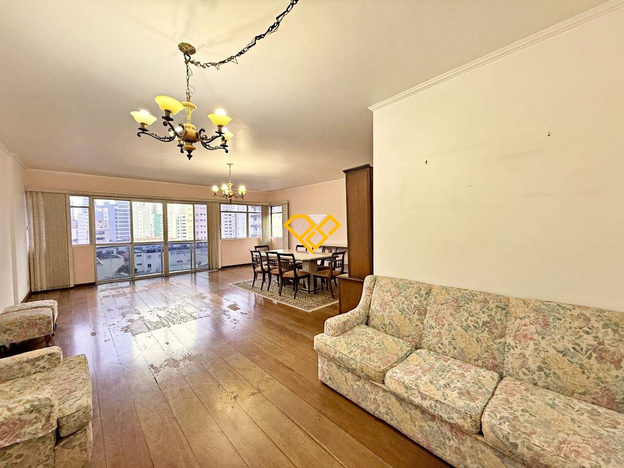 Apartamento à venda no Embaré: Sala