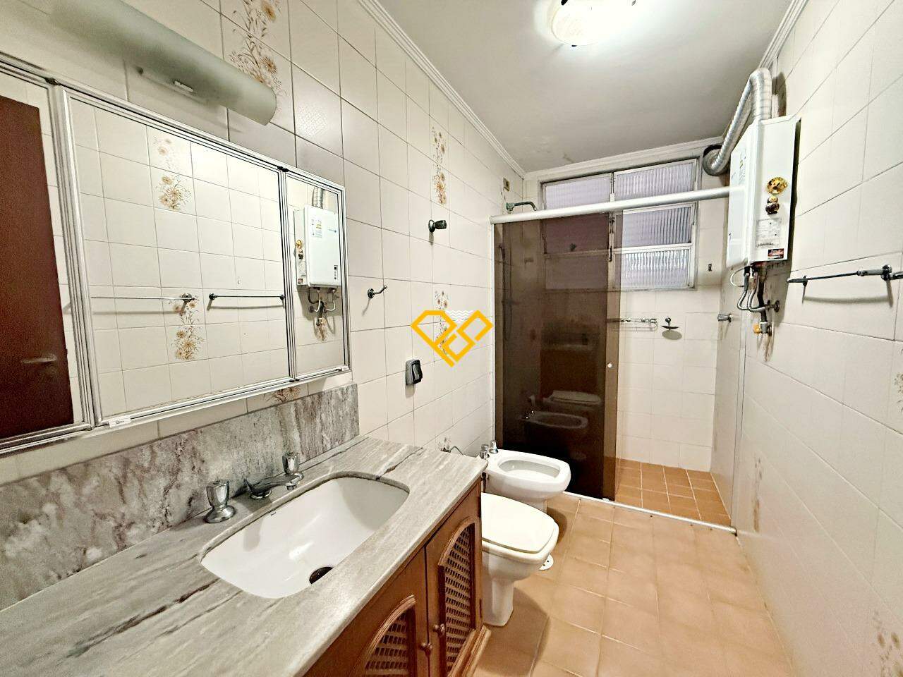Apartamento à venda no Embaré: Wc Dormitório 4 - suíte