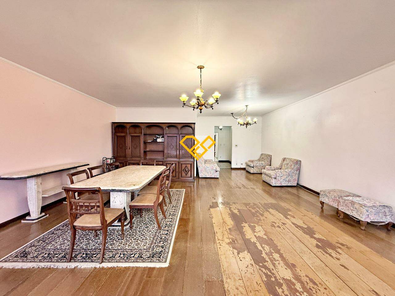 Apartamento à venda no Embaré: Sala