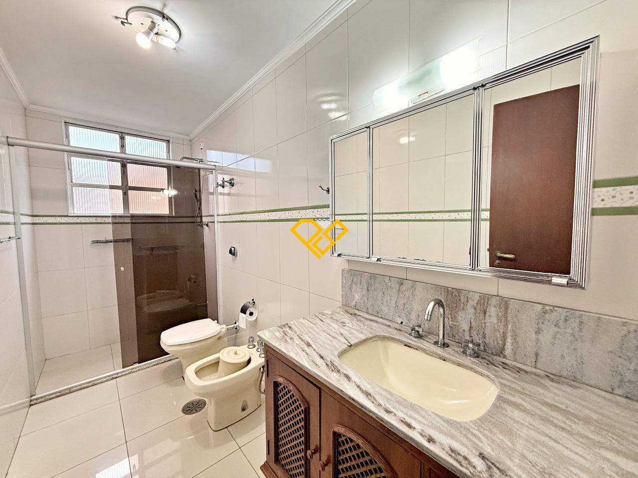 Apartamento à venda no Embaré: Wc social
