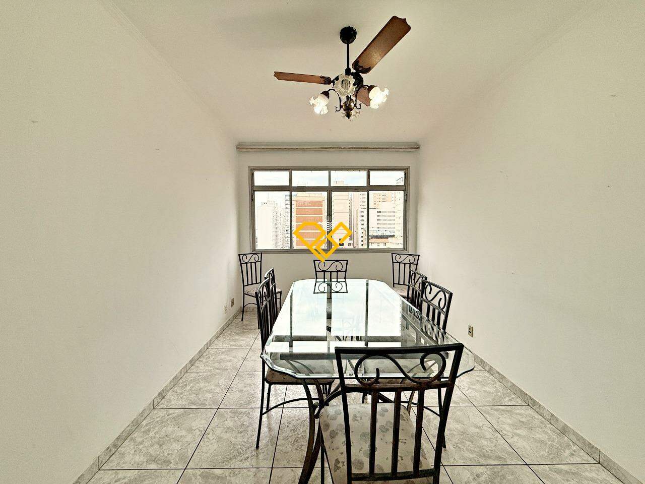 Apartamento à venda no Embaré: Sala de jantar