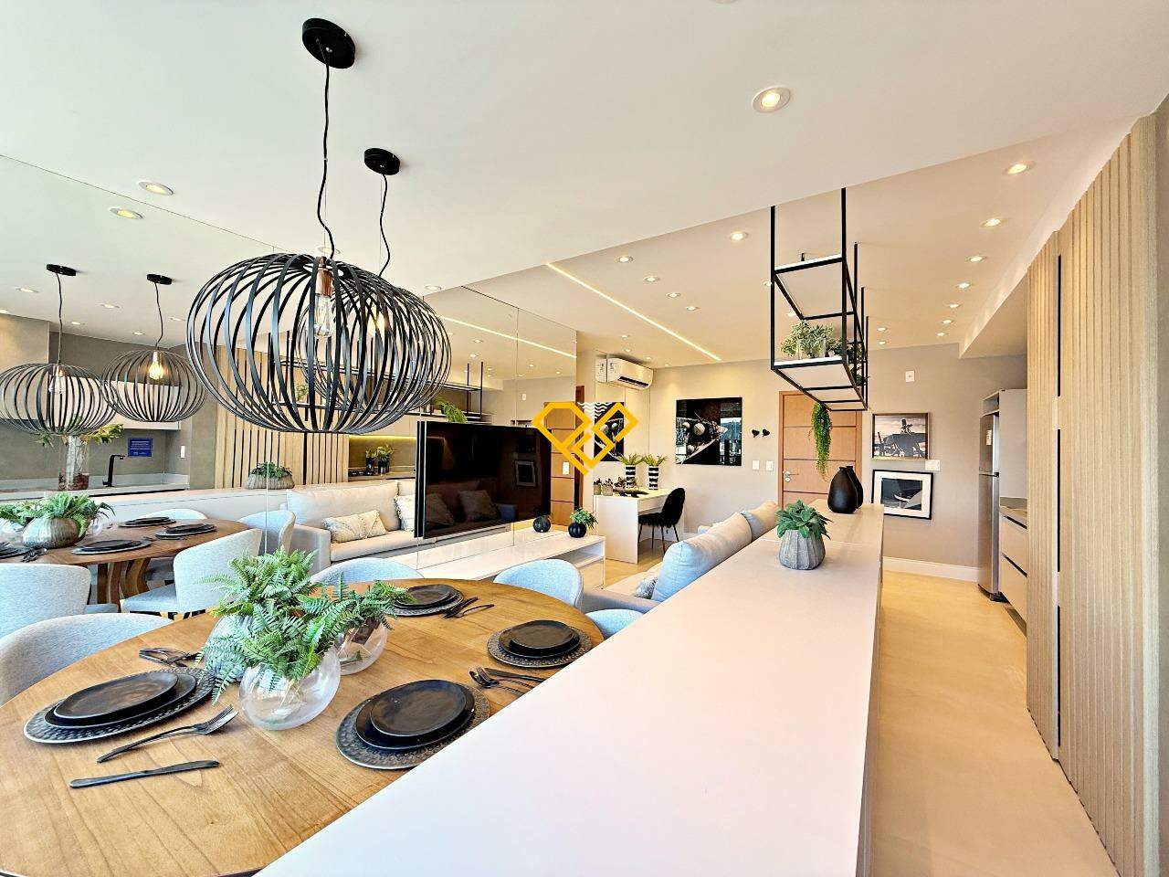 Apartamento à venda no Encruzilhada: Sala e varanda