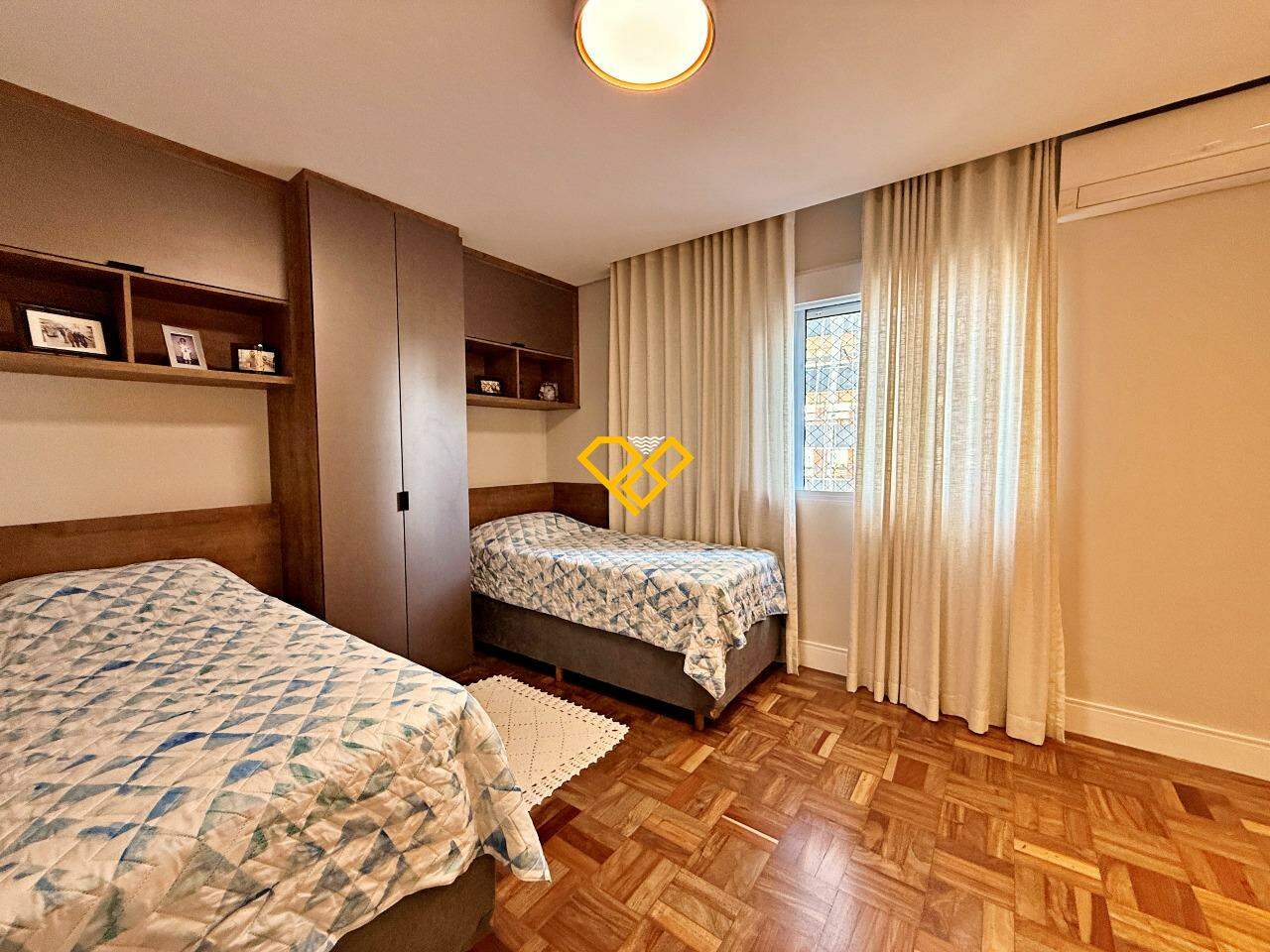 Apartamento à venda no Ponta da Praia: Dormitório 1