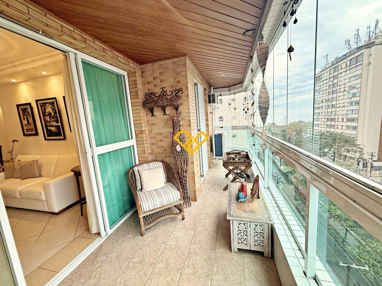 Apartamento à venda no Gonzaga: Varanda