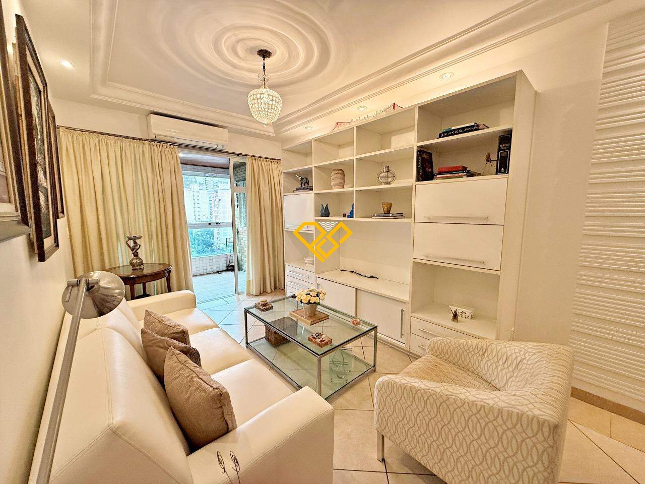 Apartamento à venda no Gonzaga: Sala