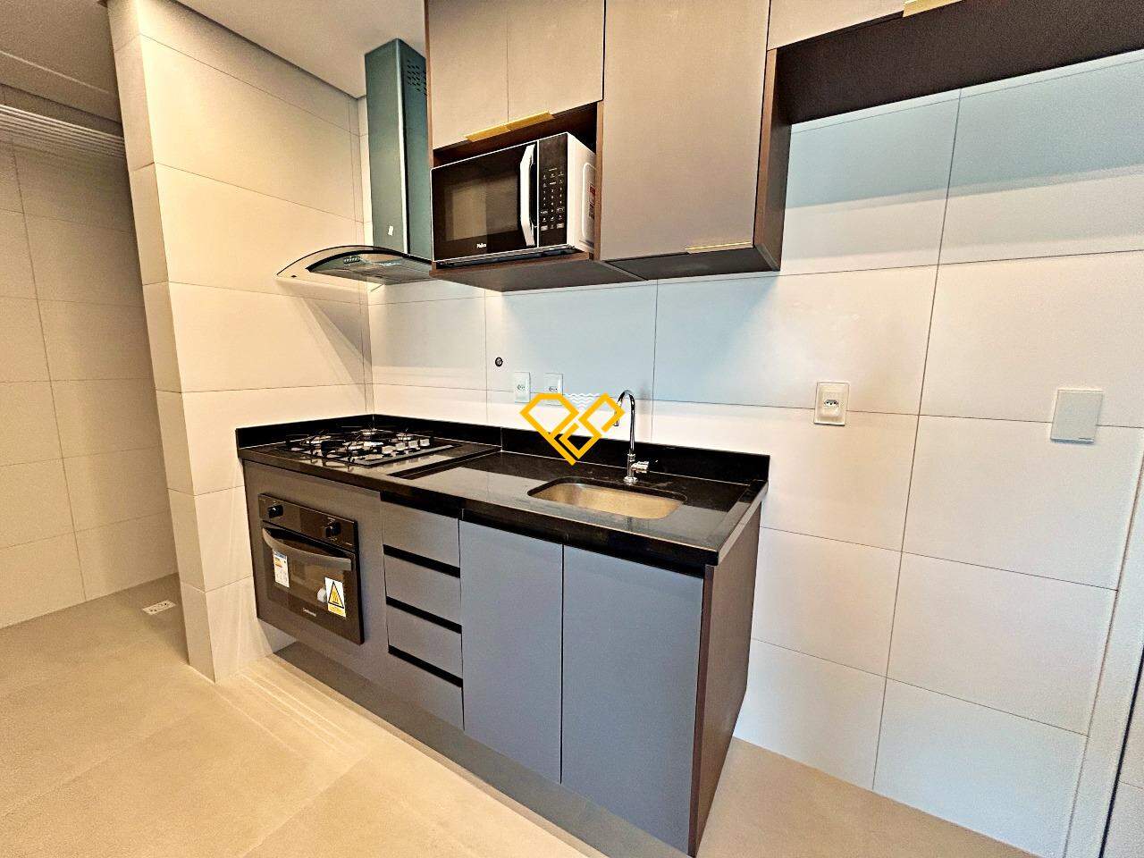 Apartamento para aluguel no Macuco: Cozinha