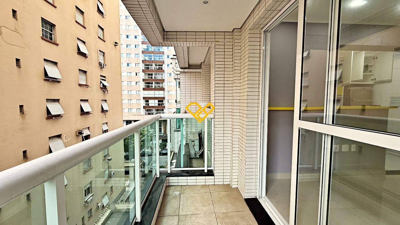 Apartamento para aluguel no Embaré: Varanda
