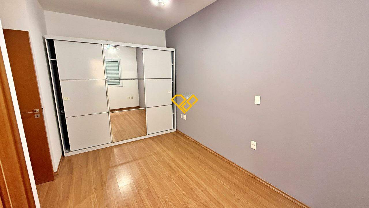 Apartamento para aluguel no Embaré: Dormitório - suíte