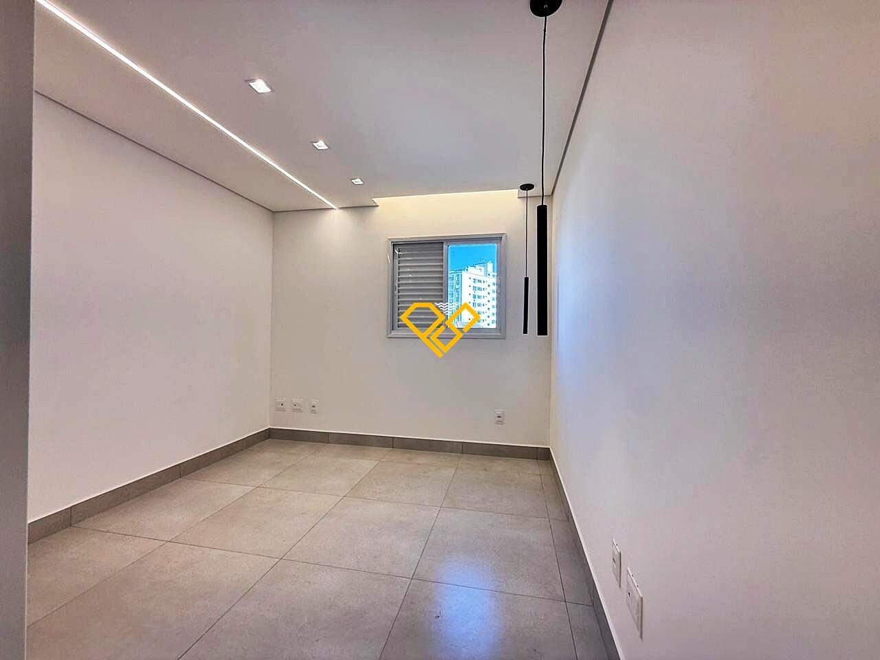 Apartamento à venda no Macuco: dormitório 1 - suíte