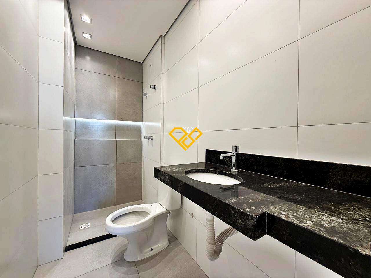 Apartamento à venda no Macuco: wc suíte
