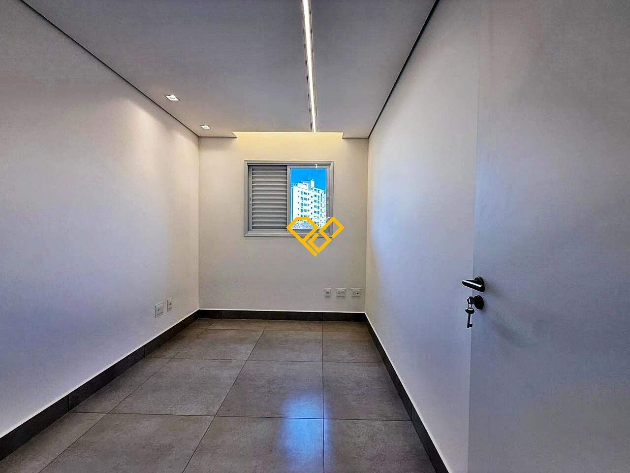 Apartamento à venda no Macuco: dormitório 2