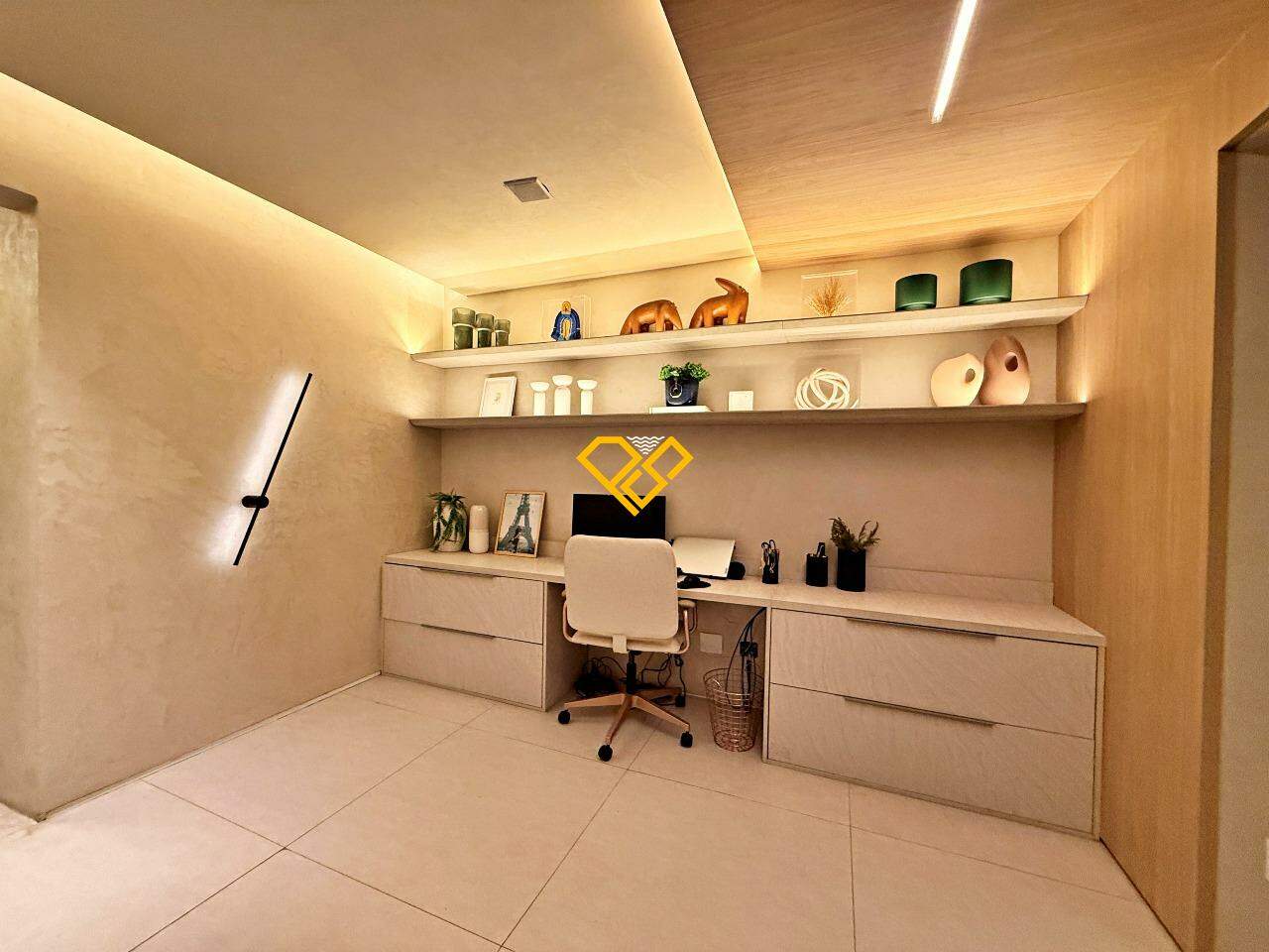 Apartamento à venda no Ponta da Praia: sala