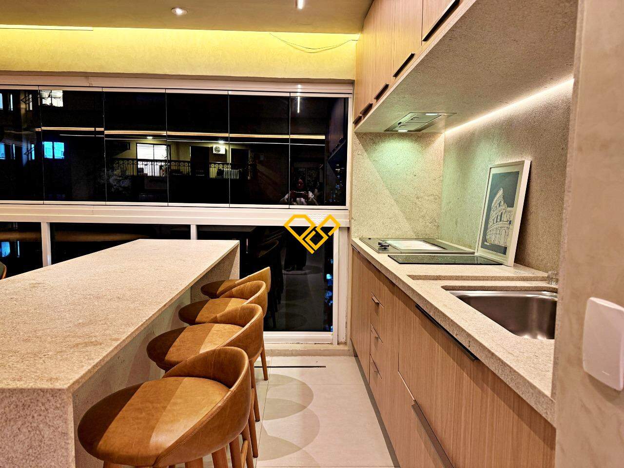 Apartamento à venda no Ponta da Praia: Varanda