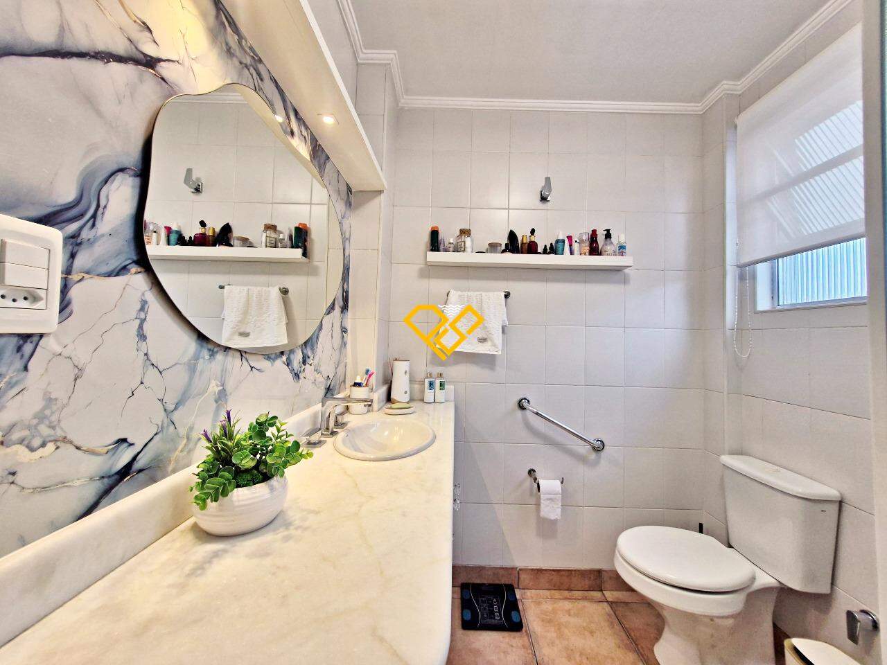 Apartamento à venda no Pompéia: Wc social
