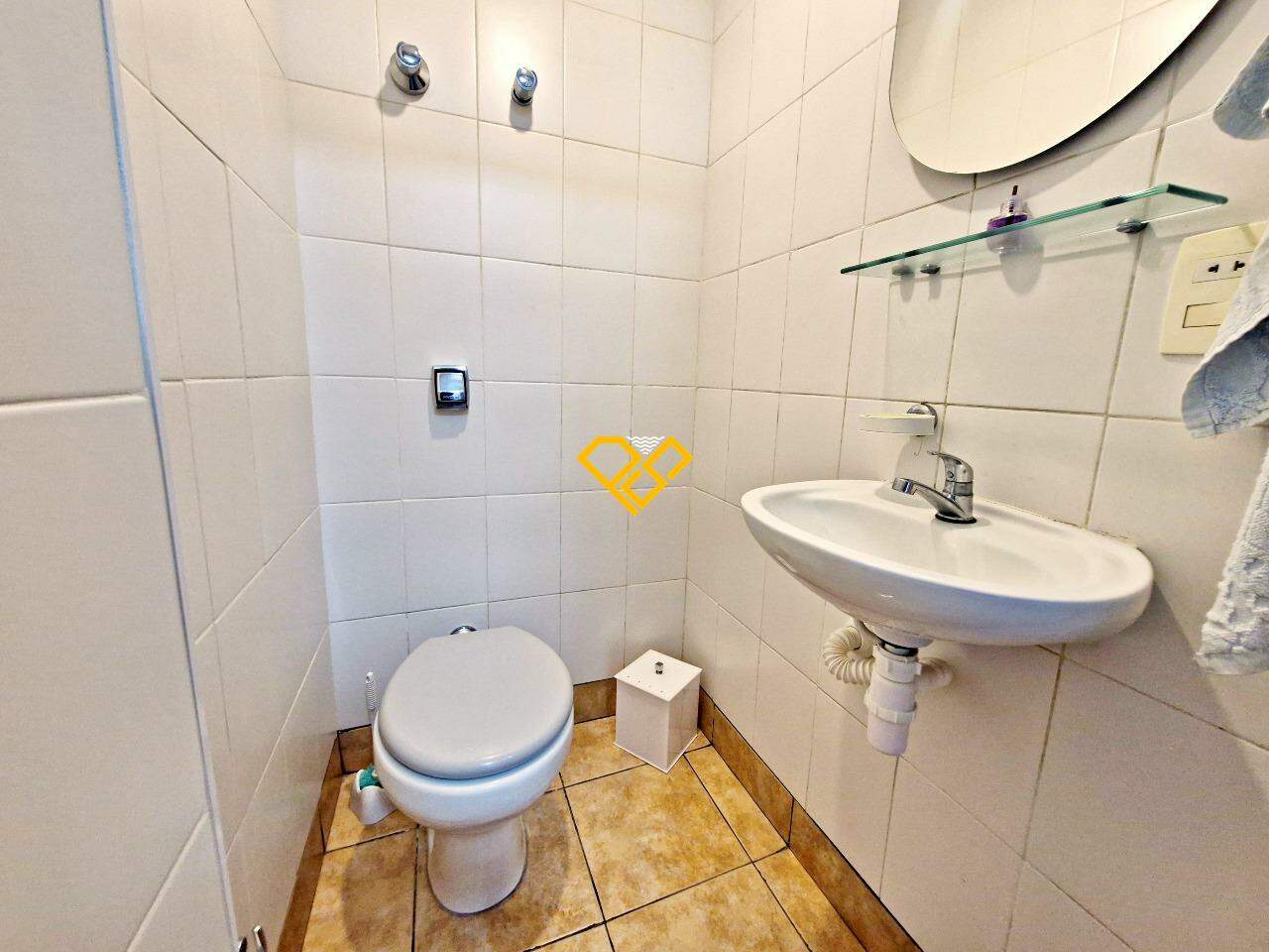 Apartamento à venda no Pompéia: Wc de serviço