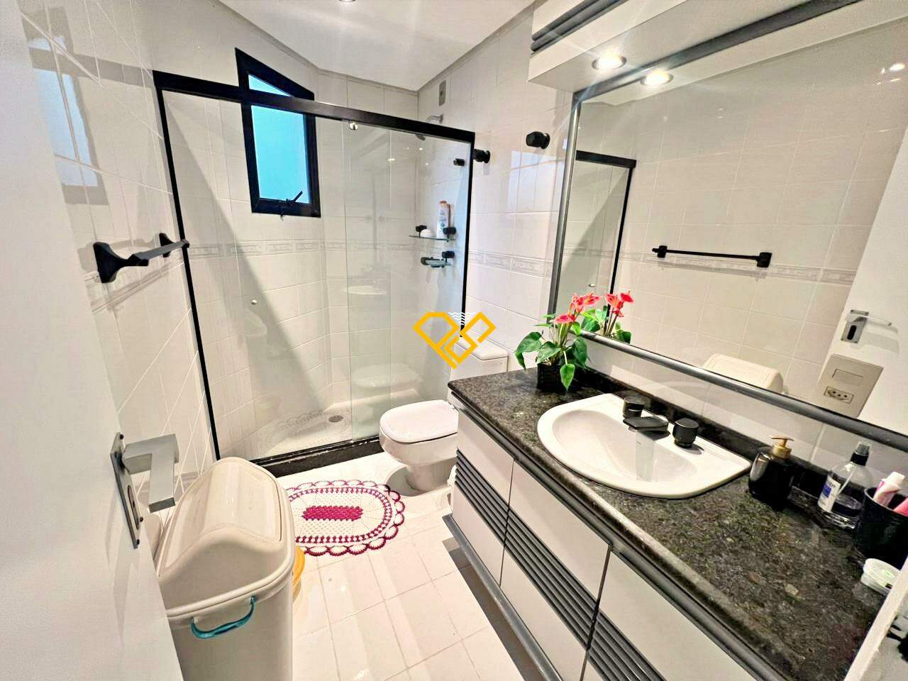 Apartamento à venda no Boqueirão: Wc social