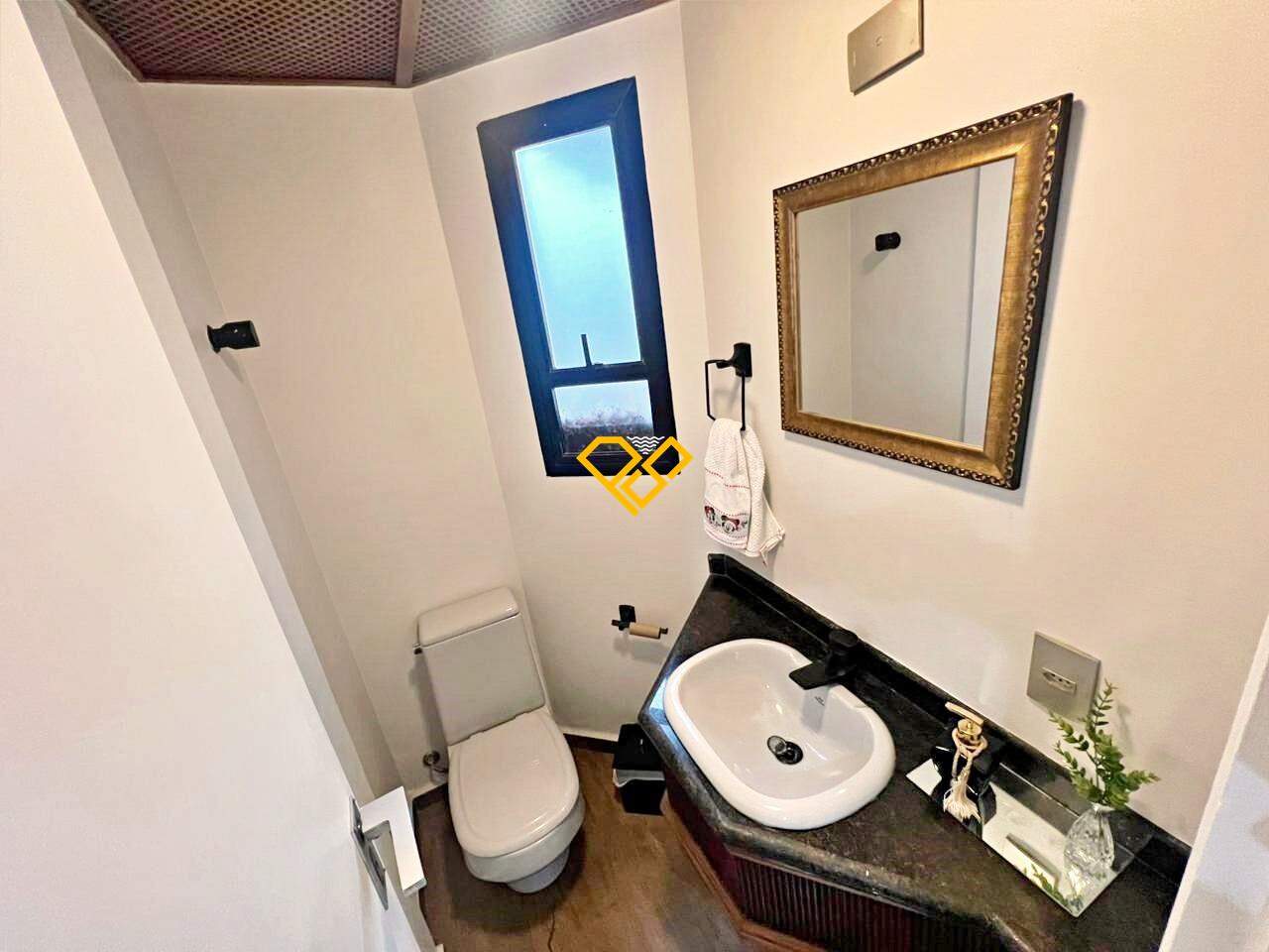Apartamento à venda no Boqueirão: Lavabo