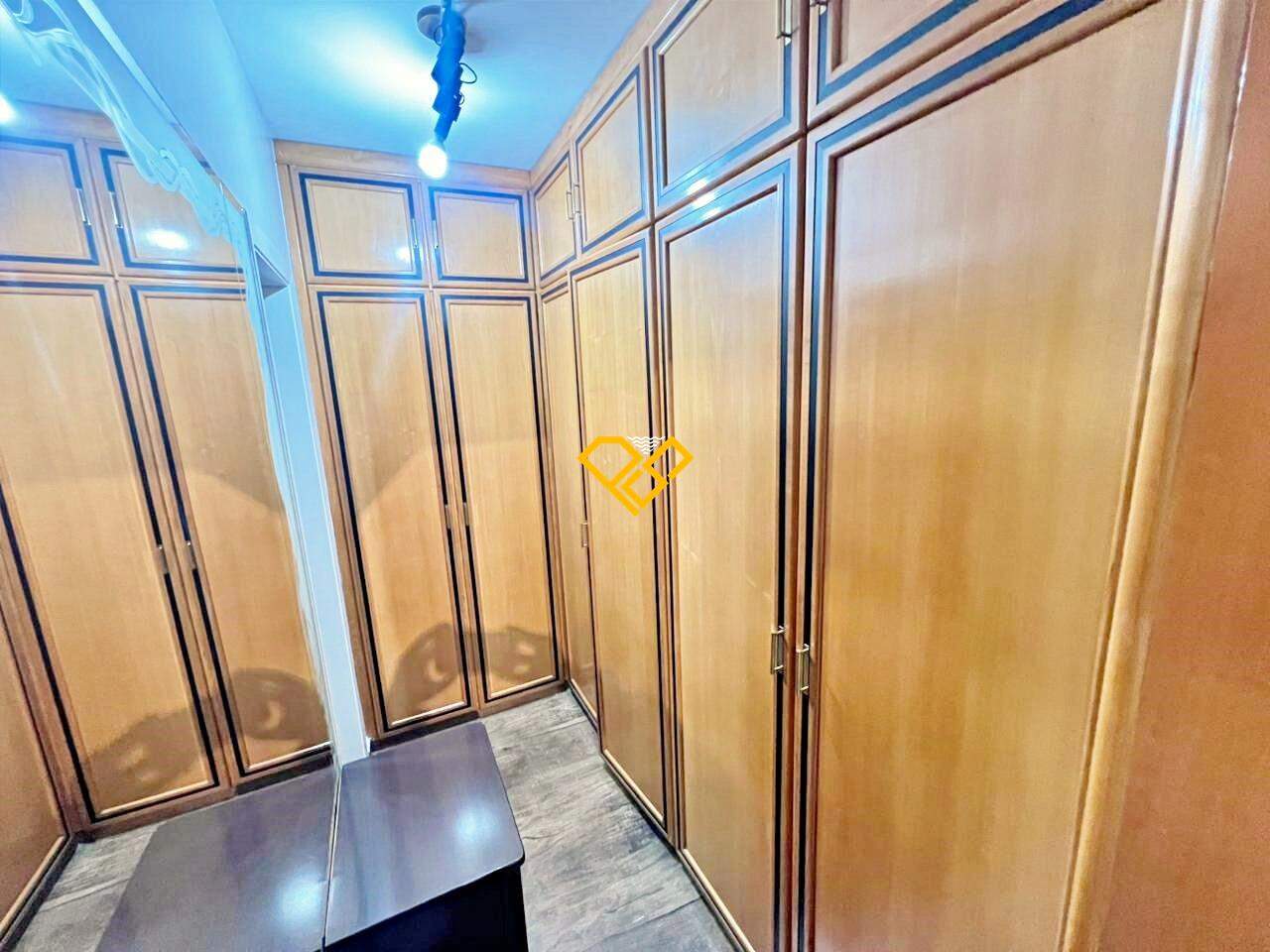 Apartamento à venda no Boqueirão: Closet
