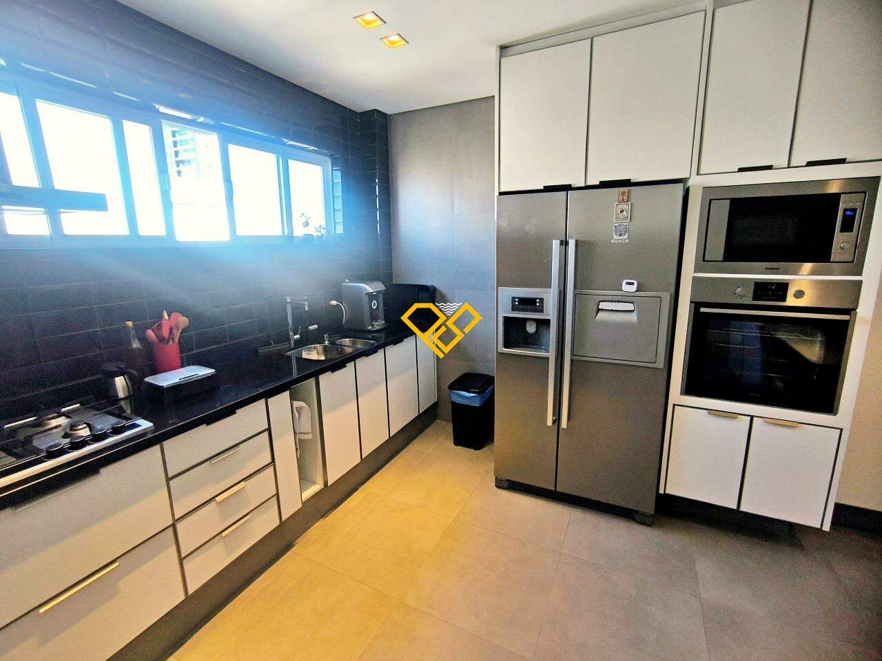 Cobertura à venda no Pompéia: Cozinha