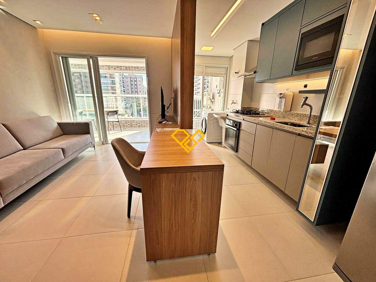 Apartamento para aluguel no Boqueirão: Sala e cozinha