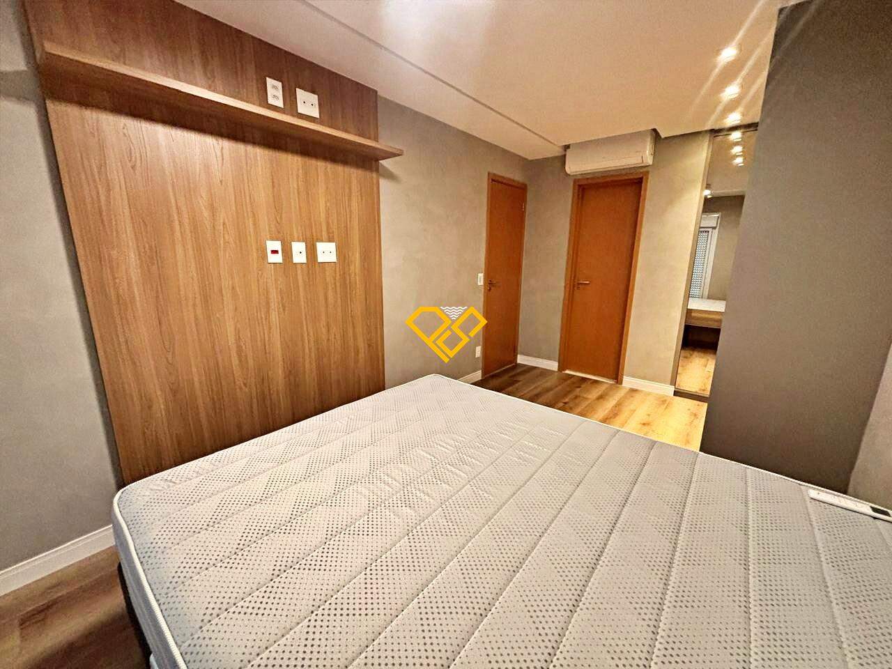 Apartamento para aluguel no Boqueirão: Dormitório - suíte