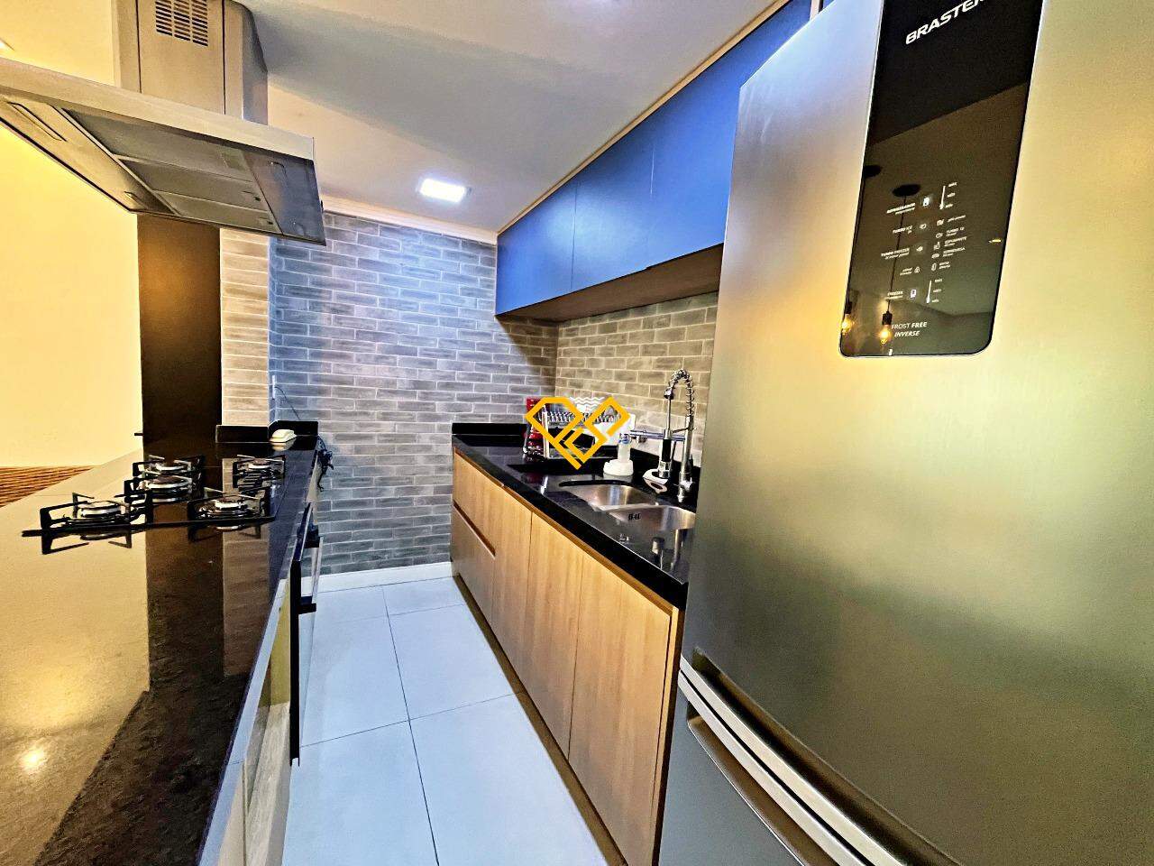 Apartamento à venda no Gonzaga: Cozinha